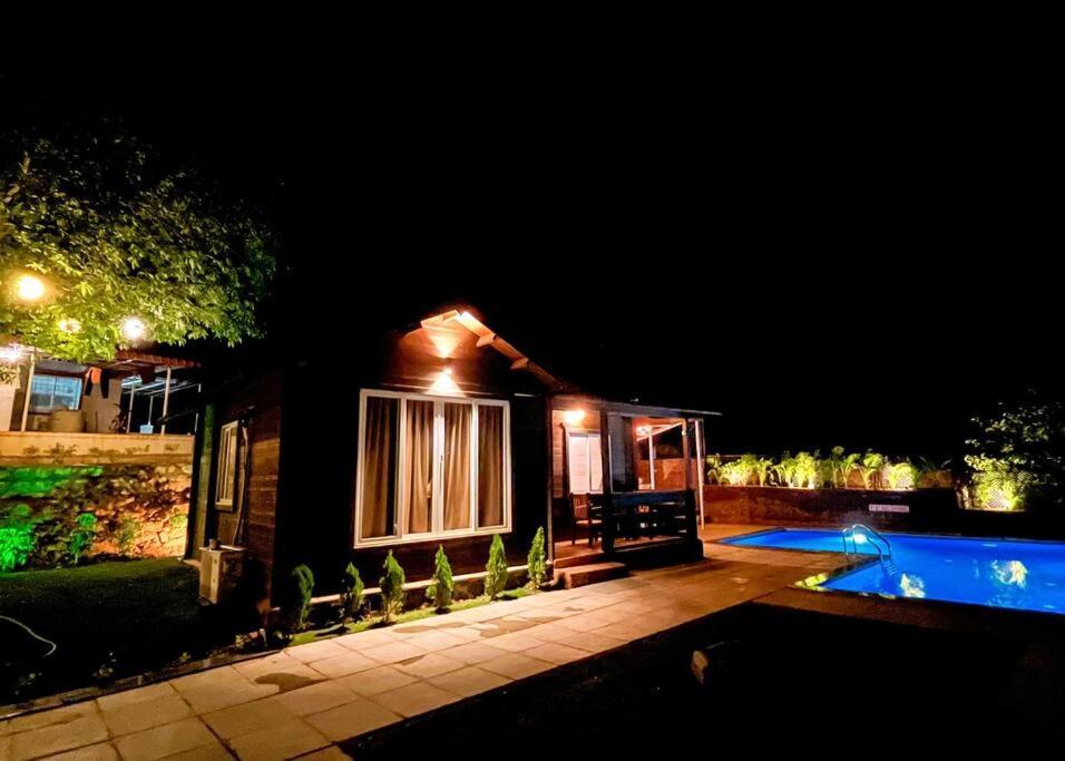 Waterrock Stays The Mango Tree Chalet Poona Buitenkant foto