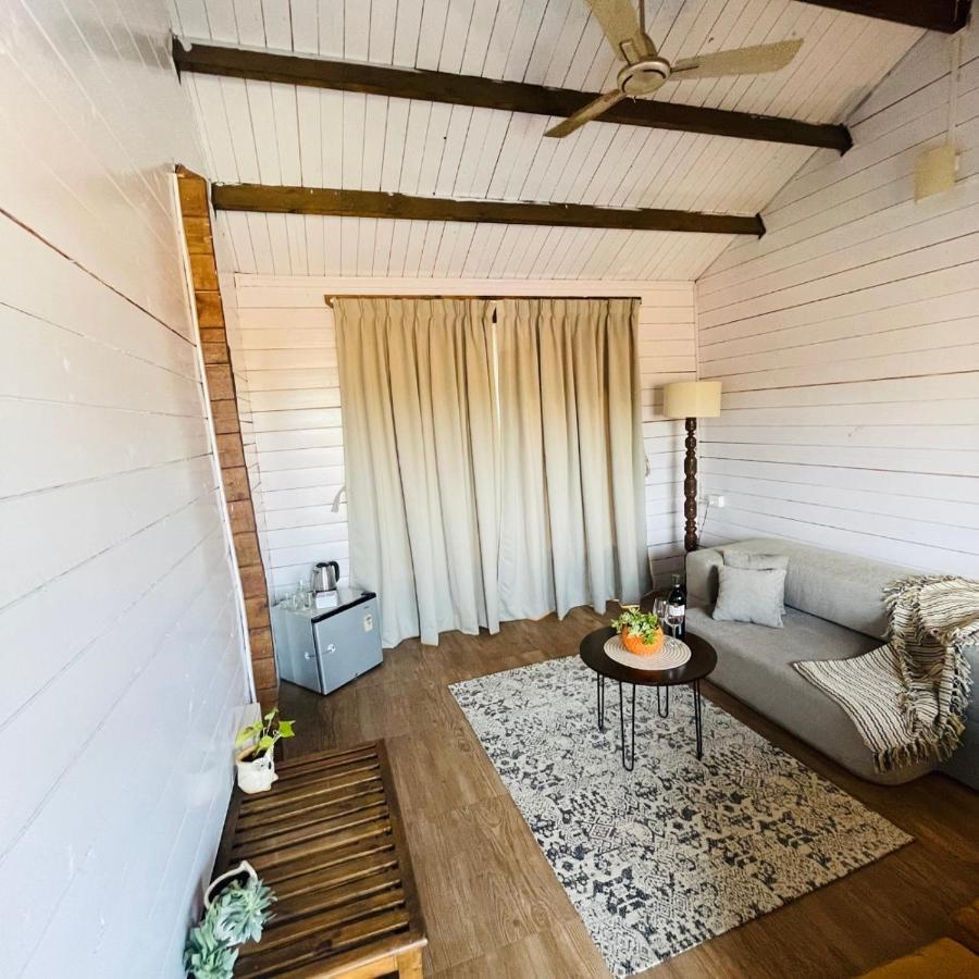 Waterrock Stays The Mango Tree Chalet Poona Buitenkant foto