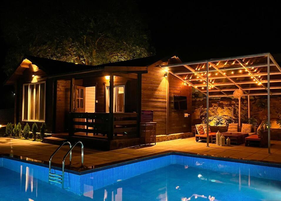 Waterrock Stays The Mango Tree Chalet Poona Buitenkant foto