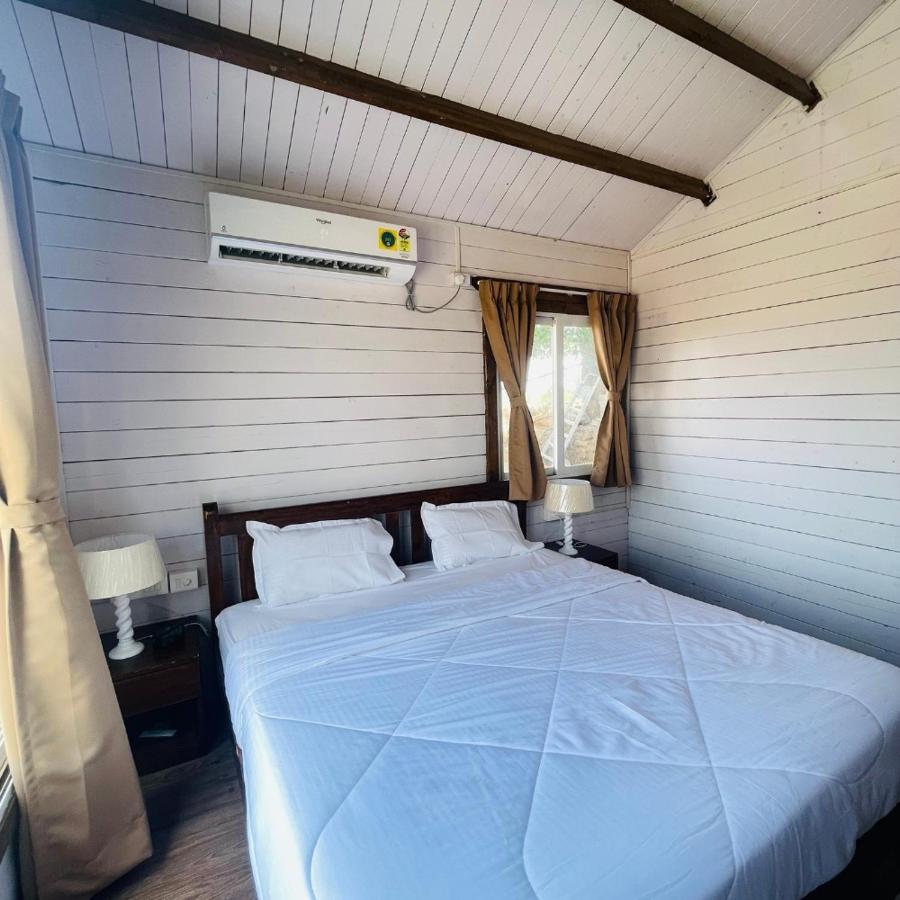 Waterrock Stays The Mango Tree Chalet Poona Buitenkant foto