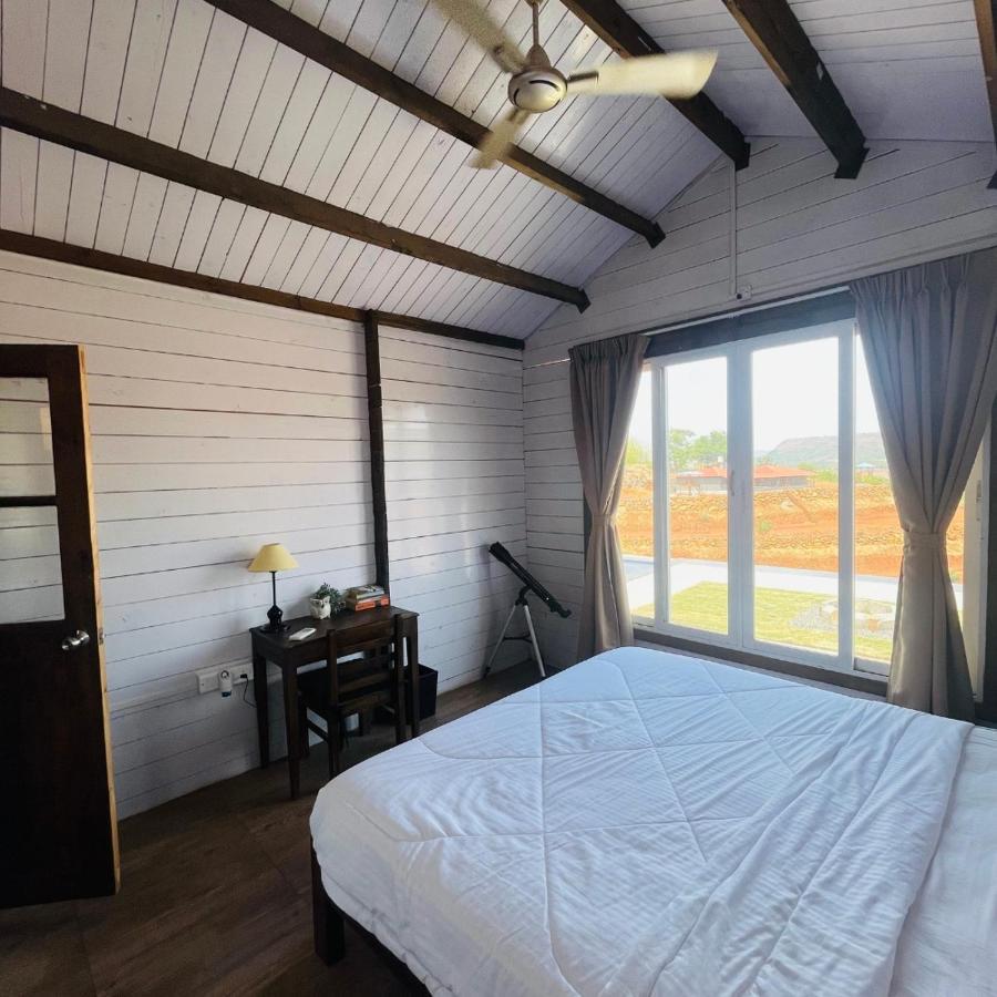 Waterrock Stays The Mango Tree Chalet Poona Buitenkant foto